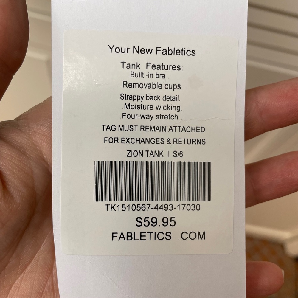Fabletics Zion Tank with Built in Bra Small/6 BRAND NEW - Picture 5 of 10